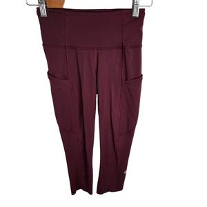 Lululemon Fast and Free Crop II Nulux Women's Size 2 Cassis‎